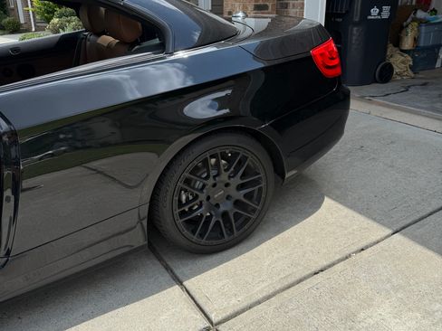 Used 2013 BMW 328i Convertible image 4