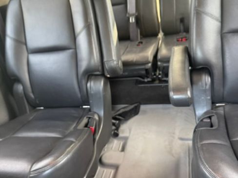 Used 2013 GMC Yukon XL 2500 SLT AWD/4WD image 30