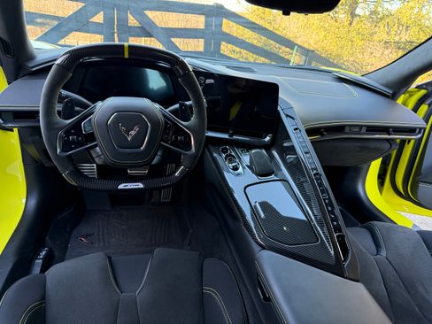 Used 2023 Chevrolet Corvette Z06 w/ Z07 Performance Package image 21