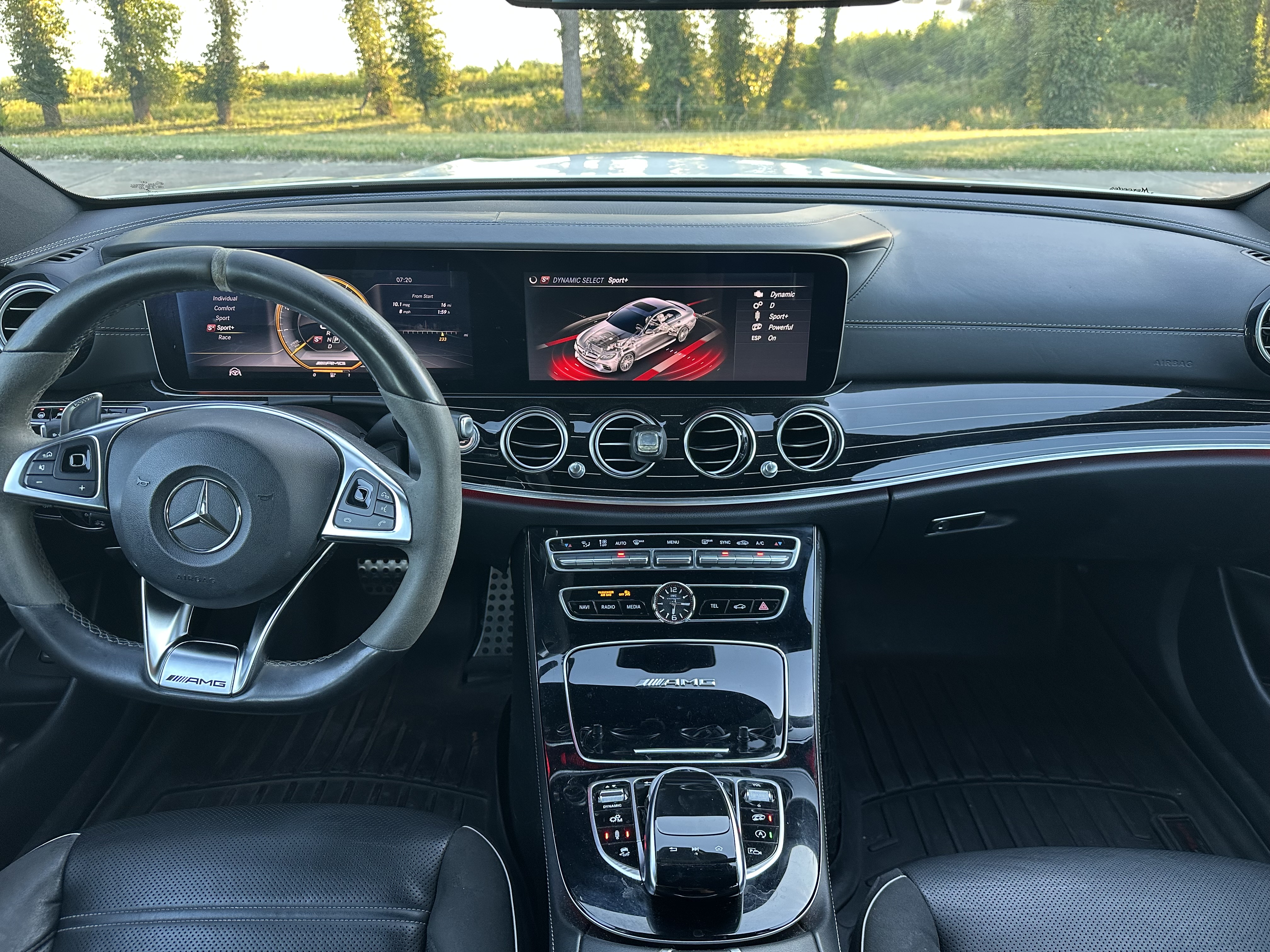 Used 2018 Mercedes-Benz E 63 AMG S image 11