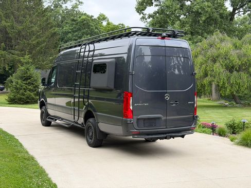 Used 2019 Mercedes-Benz Sprinter 4x4 170 image 6