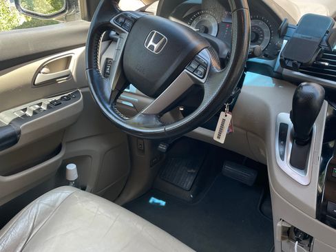 Used 2011 Honda Odyssey EX-L image 4