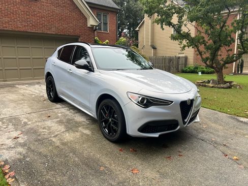 Used 2021 Alfa Romeo Stelvio Ti w/ Nero Edizione AWD/4WD image 2