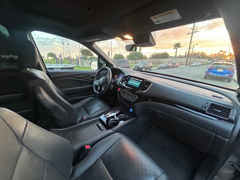 Used 2020 Honda Passport Touring image 6