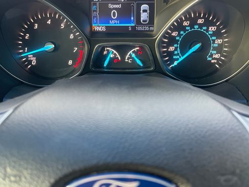 Used 2015 Ford Escape Titanium image 5