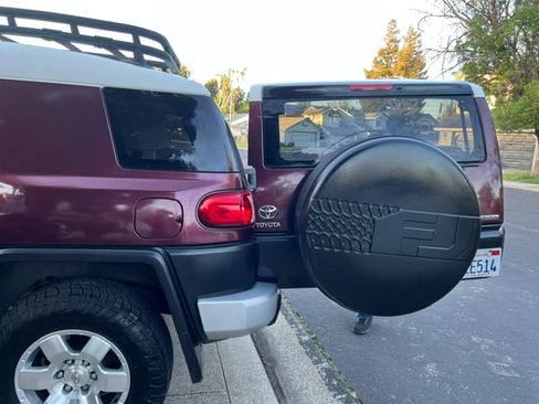 Used 2007 Toyota FJ Cruiser 4WD image 14