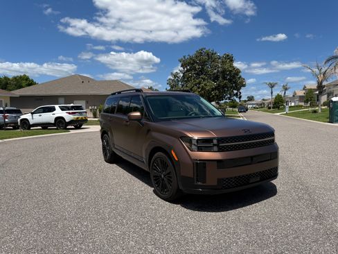 Used 2025 Hyundai Santa Fe Calligraphy image 2