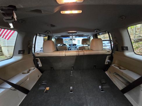 Used 2013 Honda Pilot Touring image 17
