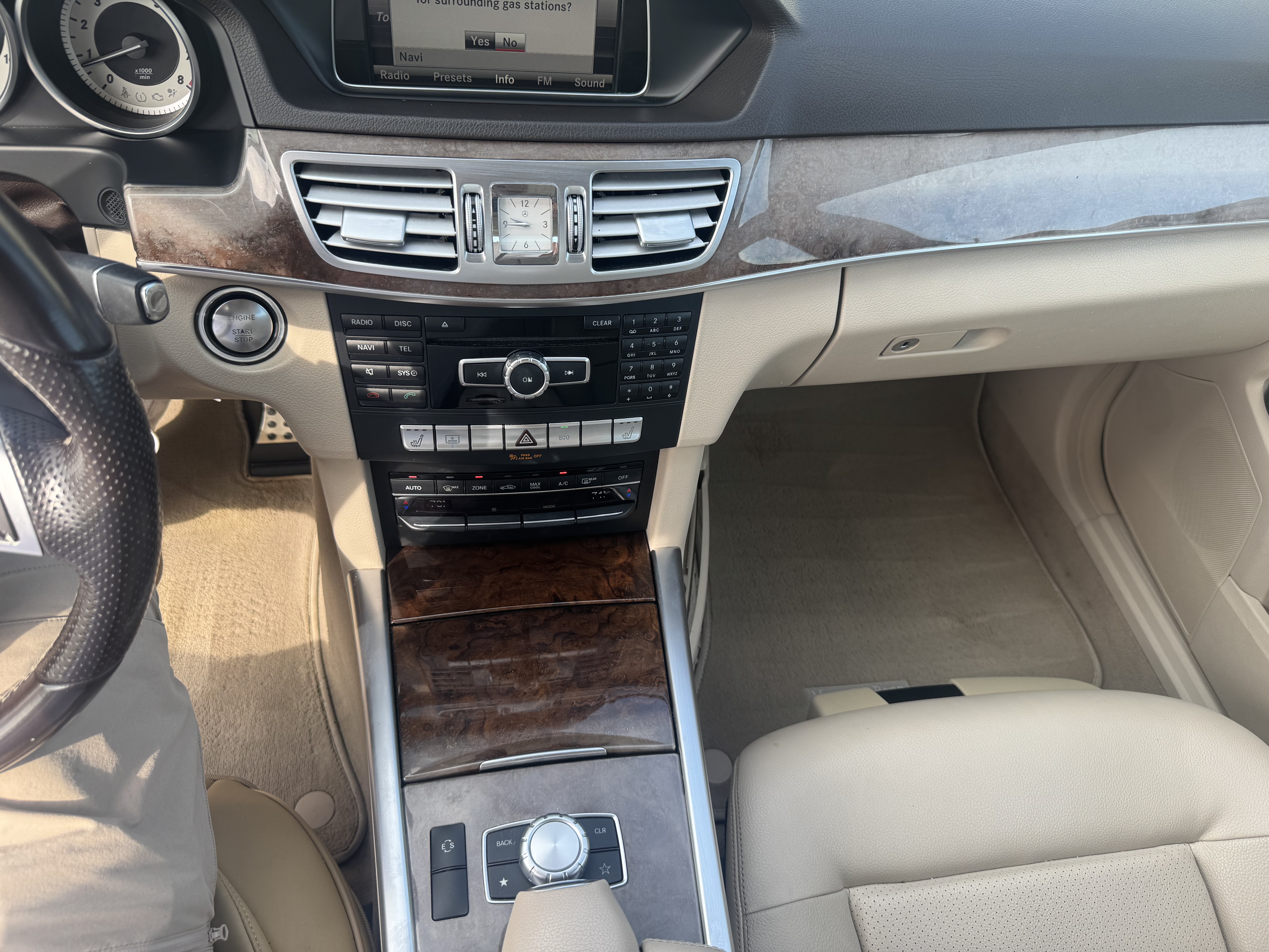 Used 2015 Mercedes-Benz E 350 4MATIC Sedan image 32