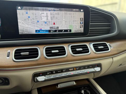 Used 2022 Mercedes-Benz GLE 350 4MATIC image 12