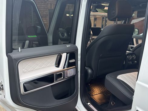 Used 2023 Mercedes-Benz G 550 G 550 Sport Utility 4D image 11