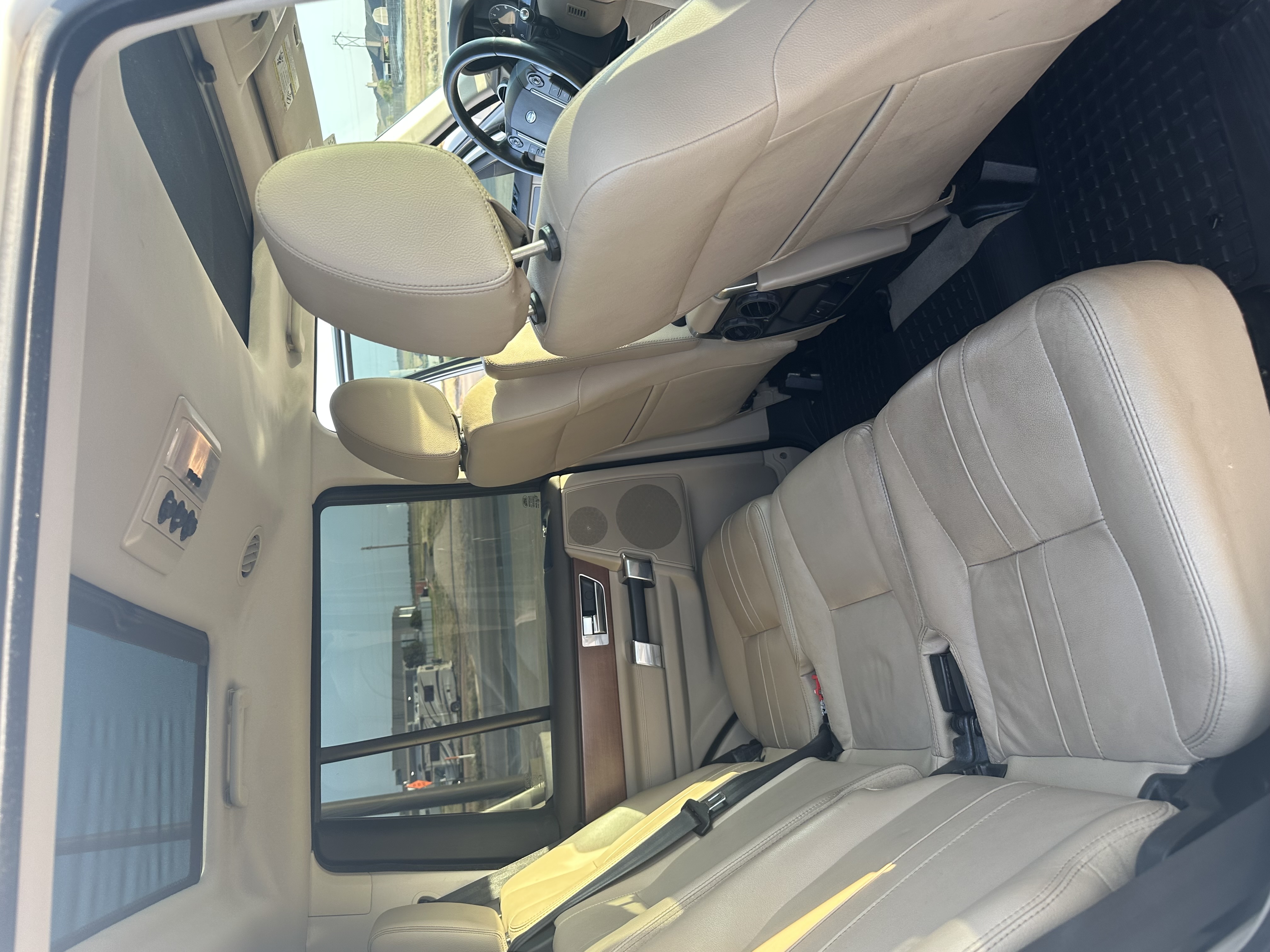 Used 2016 Land Rover LR4 HSE AWD/4WD image 11