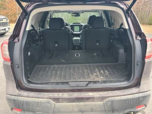 Used 2023 Subaru Ascent Touring image 10