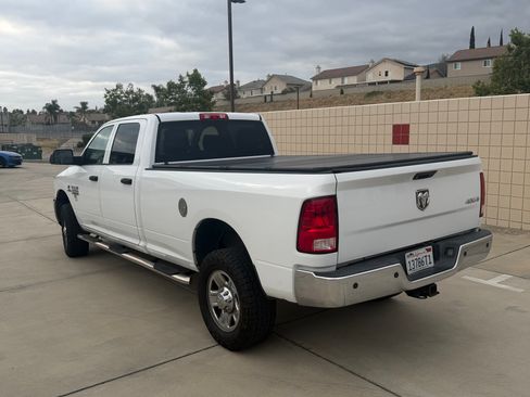Used 2014 RAM 2500 Tradesman w/ Chrome Appearance Group AWD/4WD image 5