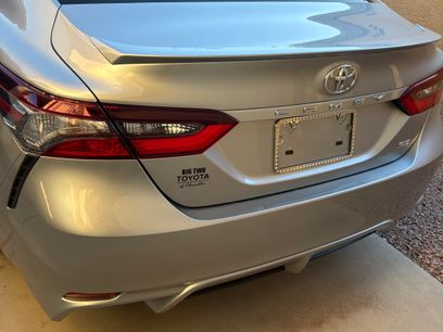 Used 2021 Toyota Camry SE w/ Carpet Mat Package (TMS)