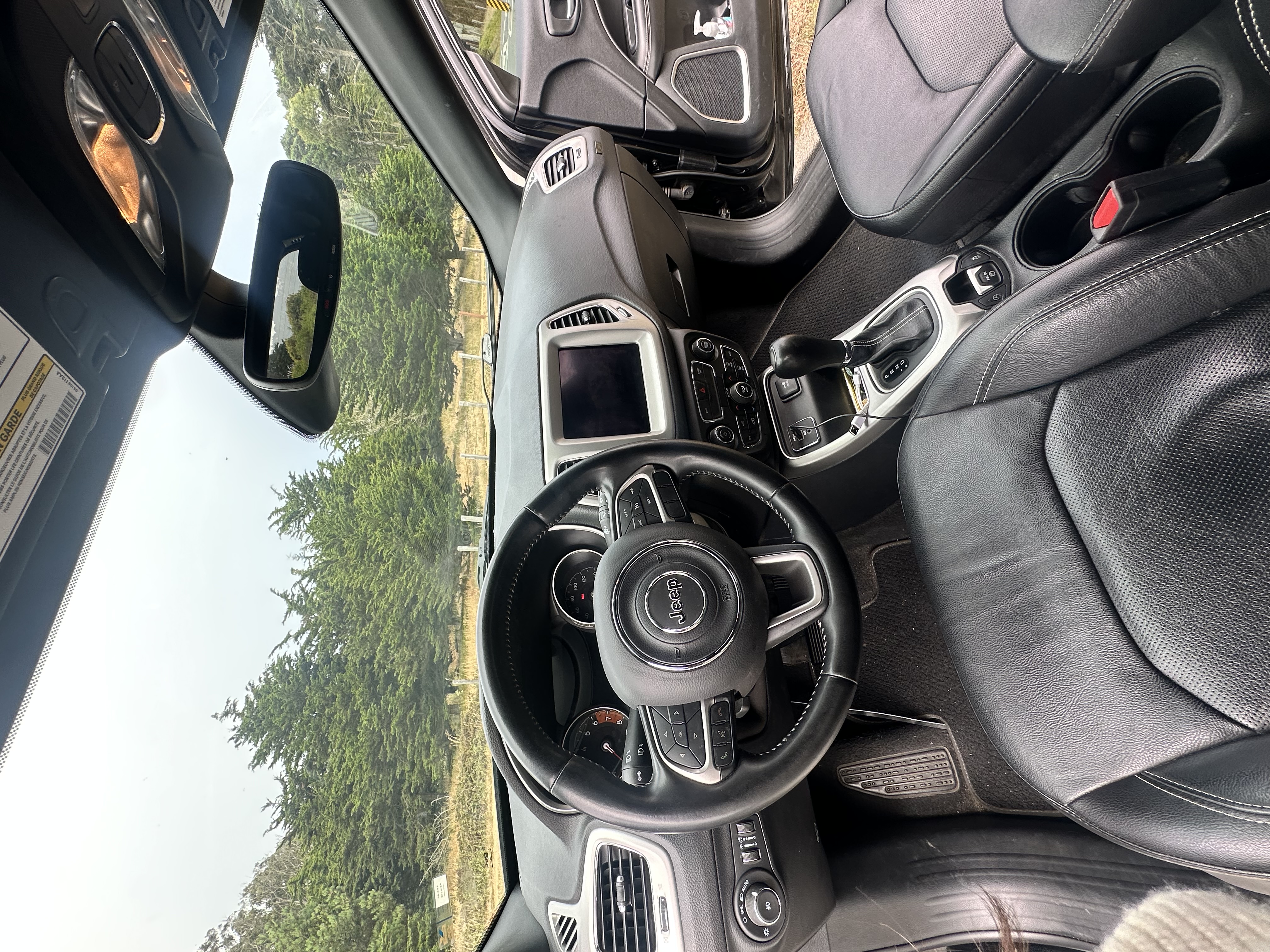 Used 2021 Jeep Compass Latitude FWD image 15