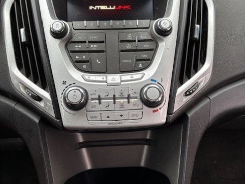 Used 2013 GMC Terrain SLE image 9