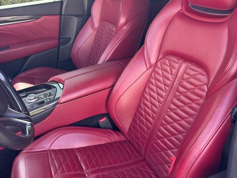 Used 2019 Maserati Levante GTS image 11