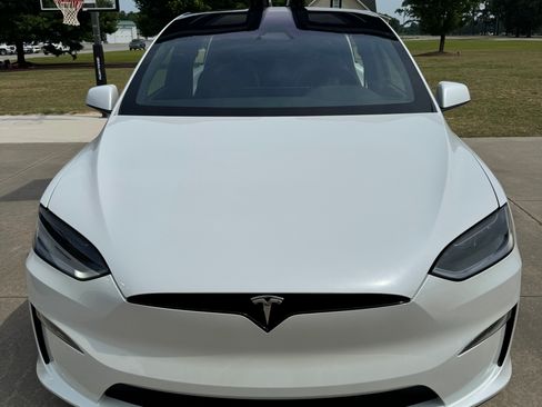 Used 2025 Tesla Model X Plaid AWD/4WD image 1