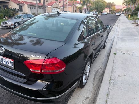 Used 2015 Volkswagen Passat TDI SEL Premium image 6