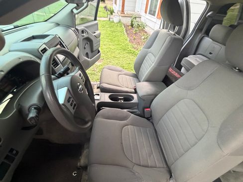 Used 2016 Nissan Frontier S image 17