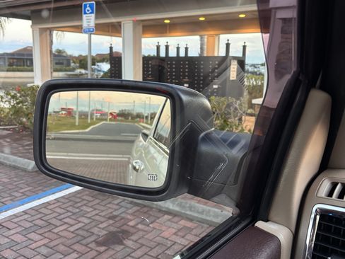 Used 2014 RAM 1500 Laramie w/ Convenience Group image 28