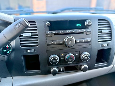 Used 2012 Chevrolet Silverado 1500 LS image 17