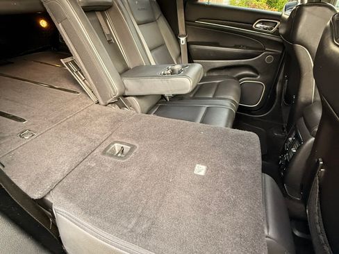 Used 2015 Jeep Grand Cherokee Summit w/ Platinum Series Group RWD image 29