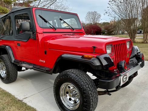 Used 1995 Jeep Wrangler SE image 15