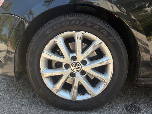 Used 2012 Volkswagen Jetta SE FWD image 5