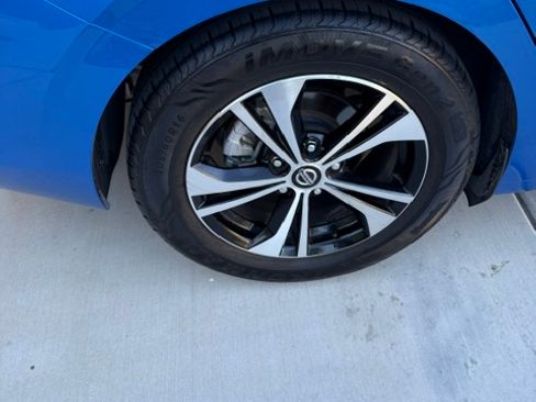 Used 2021 Nissan Sentra SV FWD image 5