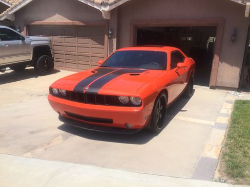 Used 2008 Dodge Challenger SRT8 image 6