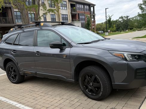 Used 2022 Subaru Outback Wilderness AWD/4WD image 5