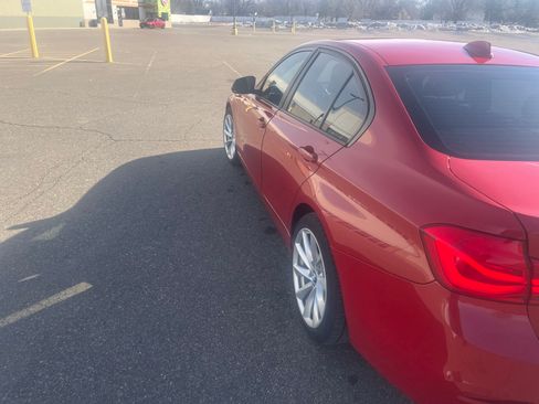 Used 2016 BMW 320i xDrive Sedan AWD/4WD image 17