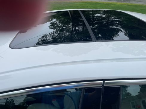 Used 2018 Cadillac XTS Luxury image 4