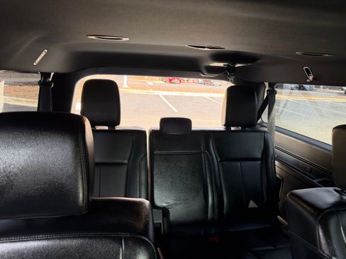 Used 2021 Ford Expedition Max XLT image 20