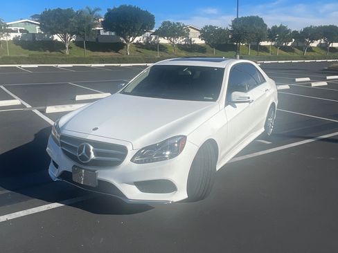 Used 2016 Mercedes-Benz E 350 Sedan image 5