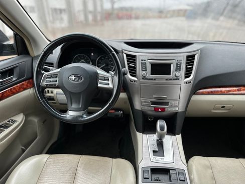 Used 2012 Subaru Outback 2.5i Limited image 6