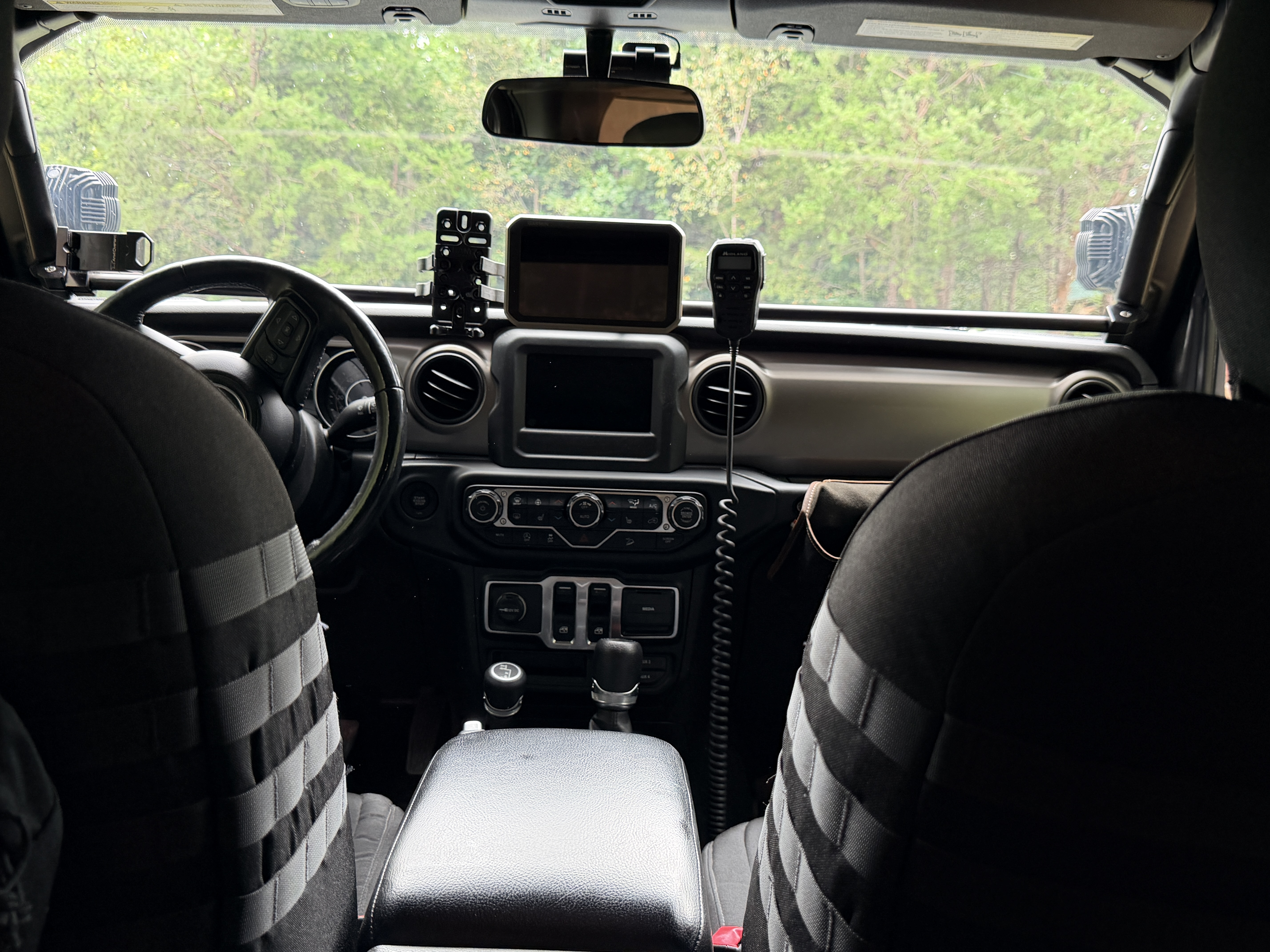 Used 2018 Jeep Wrangler Sport AWD/4WD image 11