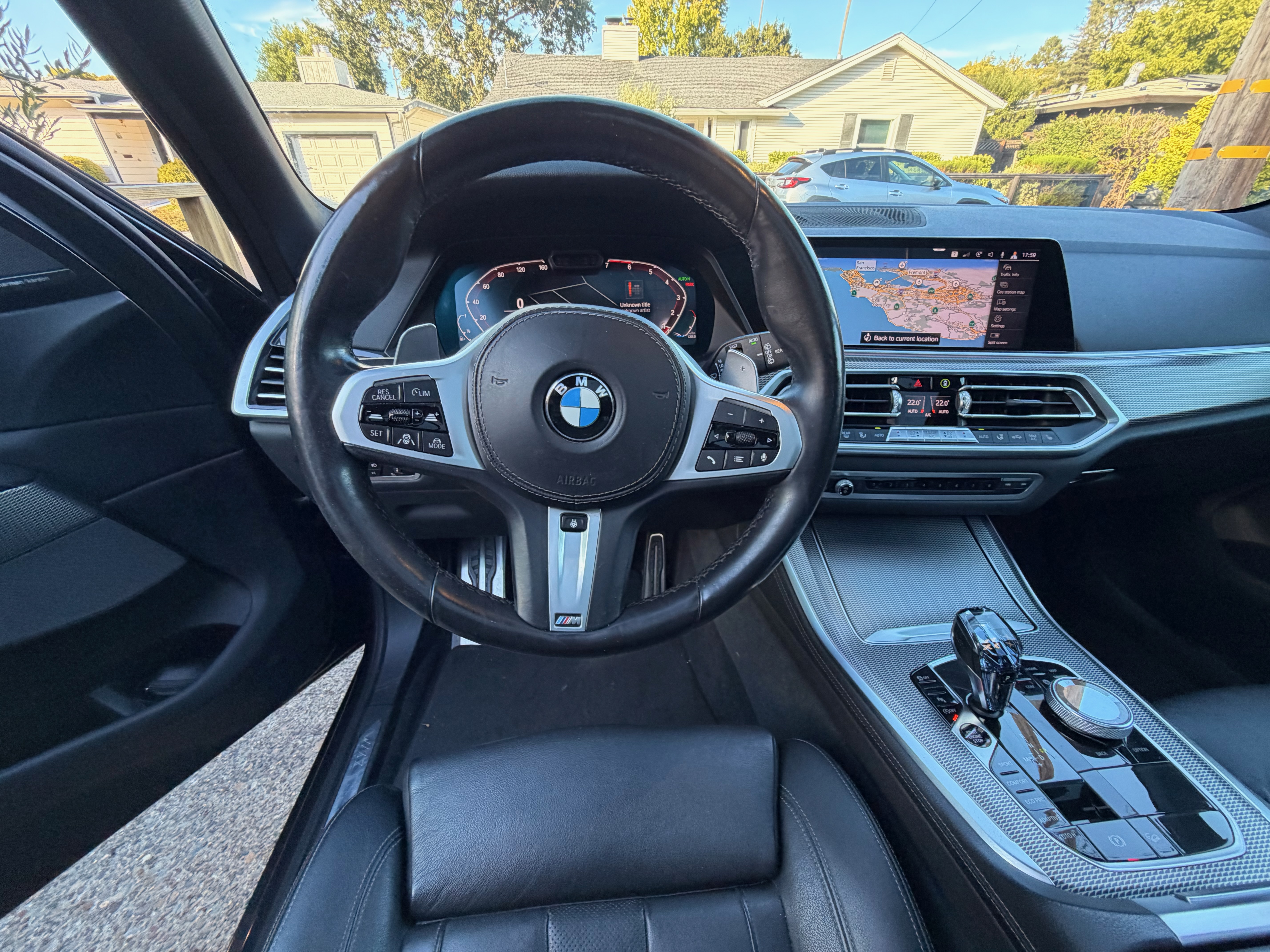 Used 2019 BMW X5 xDrive50i w/ M Sport Package AWD/4WD image 12