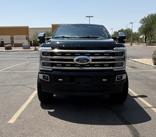 Used 2023 Ford F250 Platinum AWD/4WD image 4