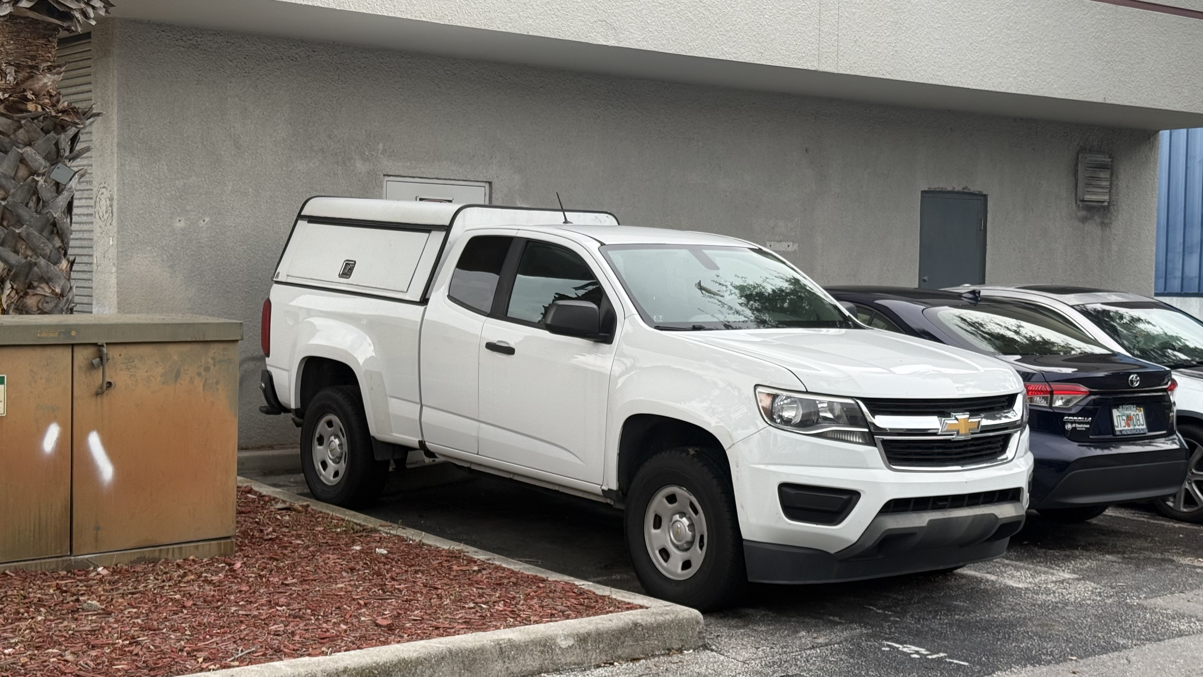 Used 2017 Chevrolet Colorado W/T RWD image 9