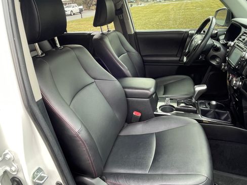 Used 2016 Toyota 4Runner TRD Pro image 12