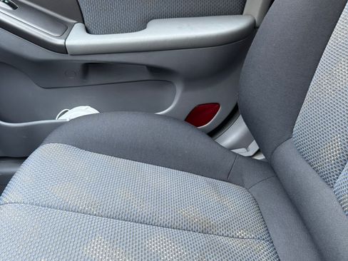 Used 2006 Hyundai Elantra GT FWD image 21