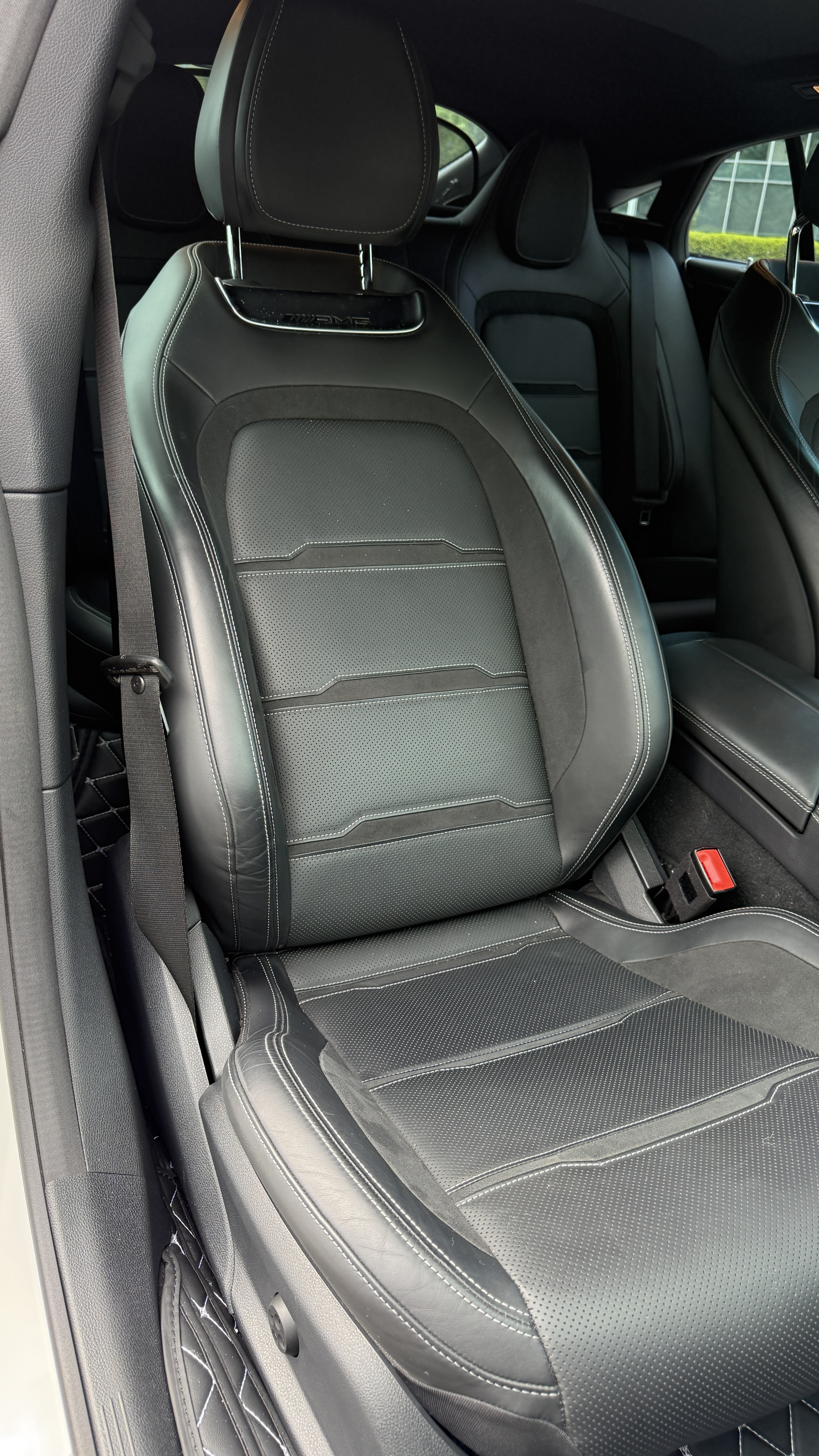 Used 2019 Mercedes-Benz AMG GT 63 image 14