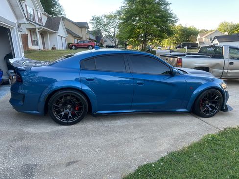 Used 2021 Dodge Charger SRT Hellcat image 4