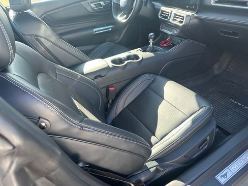 Used 2025 Ford Mustang GT Premium image 6