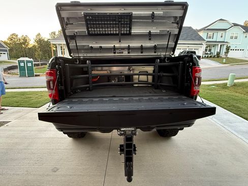 Used 2024 RAM 2500 Laramie w/ Sport Appearance Package image 28