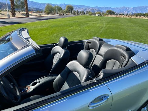 Used 2007 Mercedes-Benz CLK 350 Cabriolet image 4