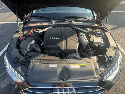 Used 2023 Audi A4 2.0T Premium w/ Convenience Package image 11